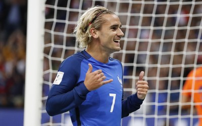 88A8娱乐-加克波带伤作战感动球迷